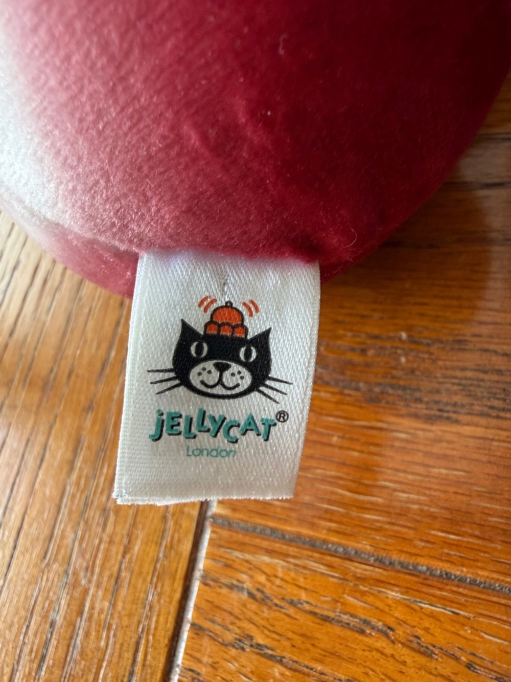 Jellycat Radish - Picture 3 of 5